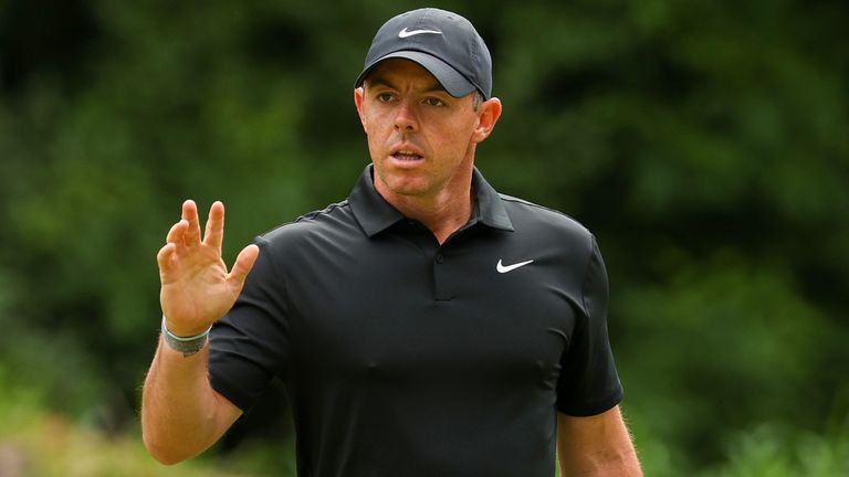 Rory McIlroy carded a second-round 64 at the Travelers Championship